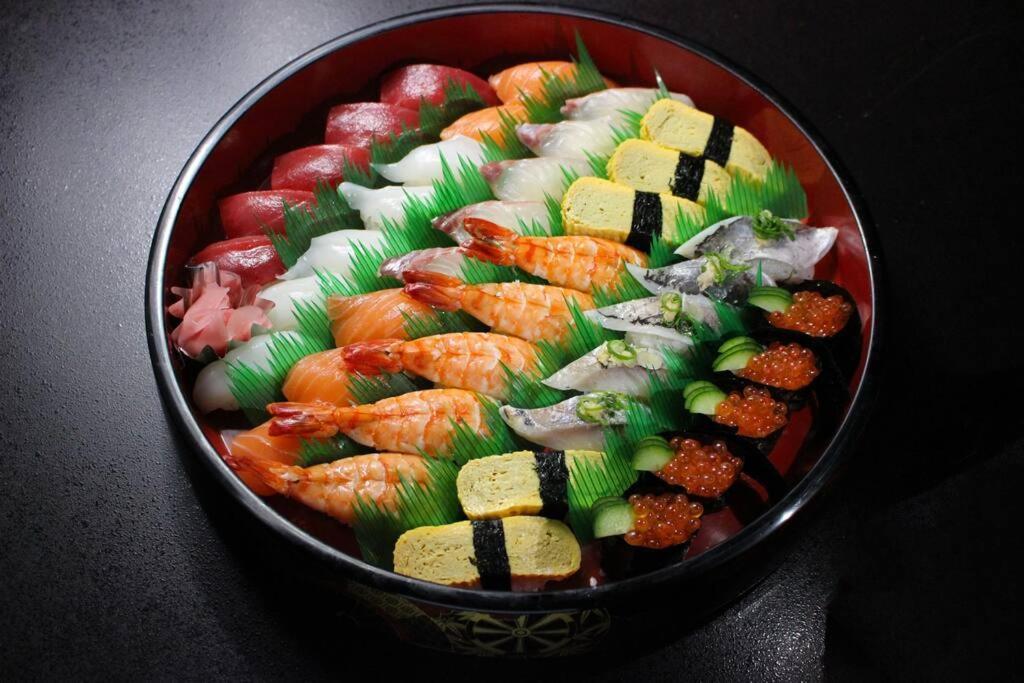 Sushi House Apartment Shingu Ngoại thất bức ảnh
